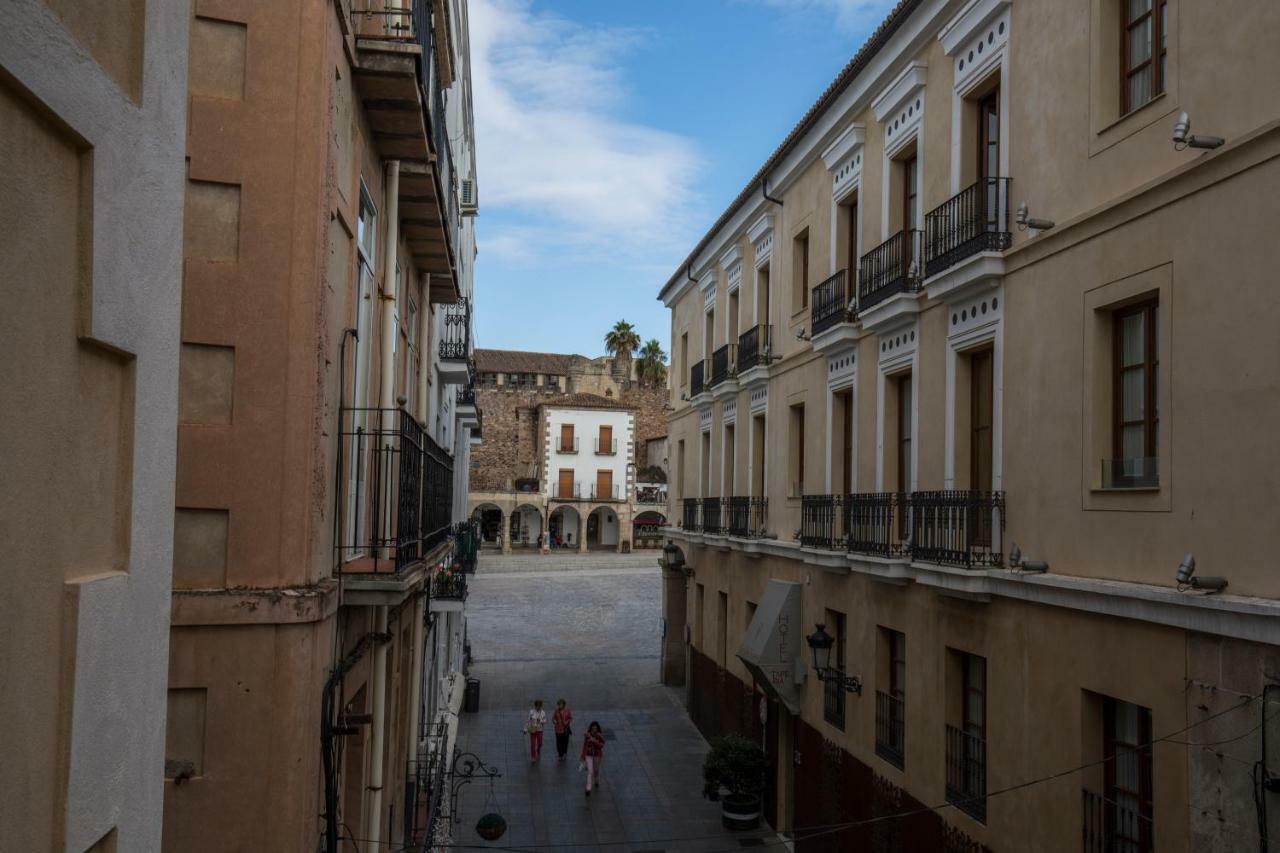 Apartamentos Caceres Turistico Eksteriør billede